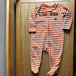 3/$10 Just One You made by Carter’s Halloween Size 6 Months